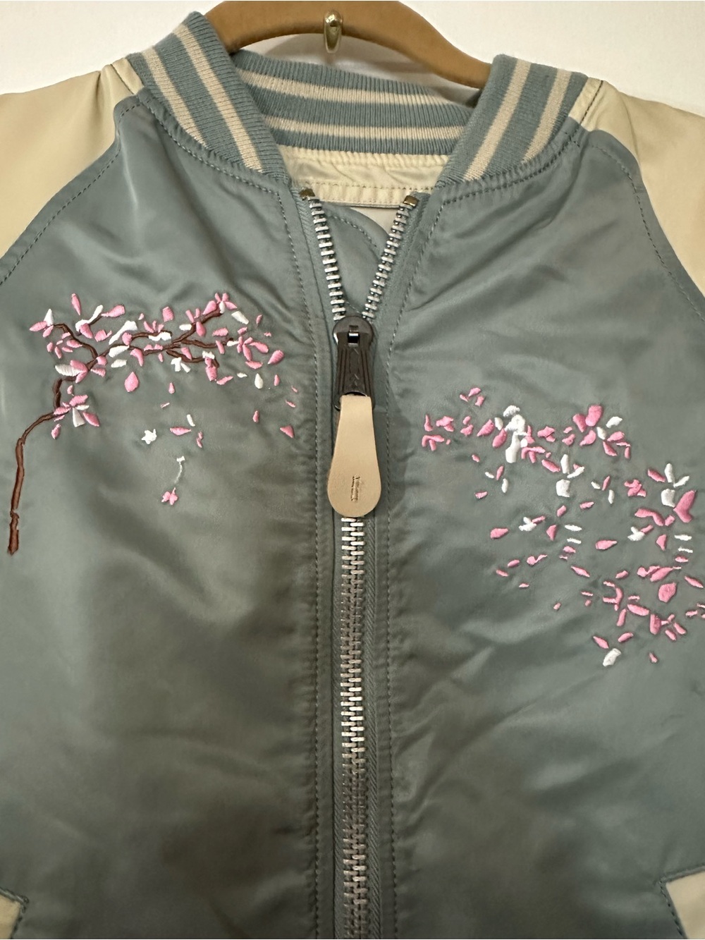 Alpha Industries x Barneys New York Reversible Bomber Jacket – - Picture 3 of 14